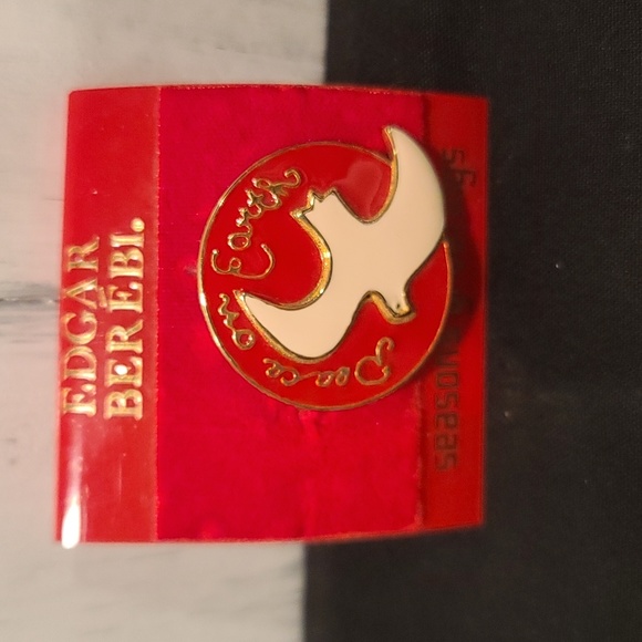 PEACE ON EARTH dove brooch pin NWT by Edgar Berebi - Picture 2 of 4